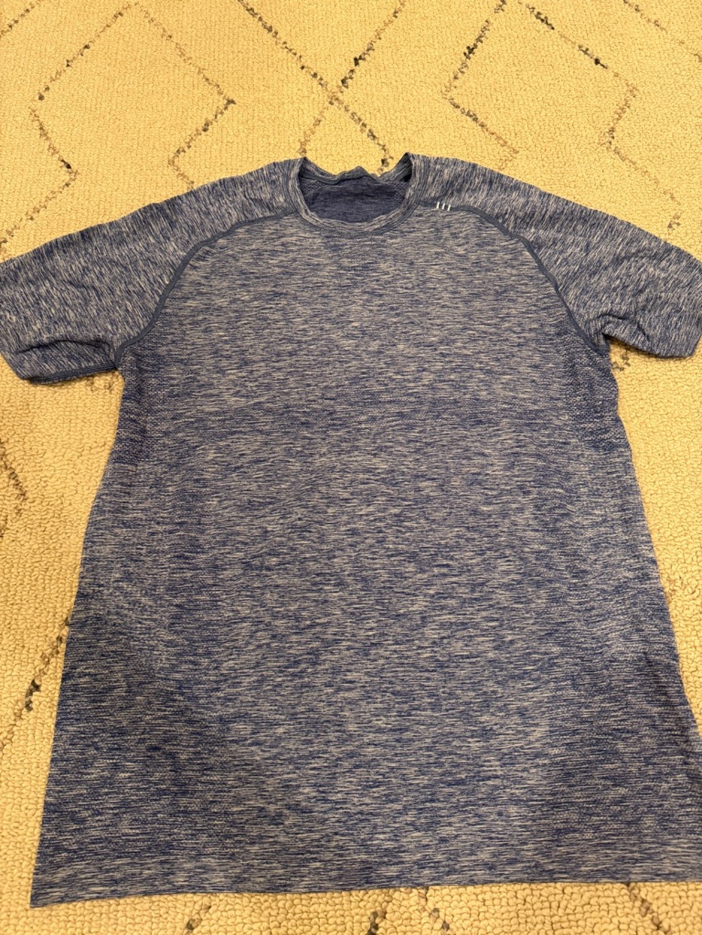 Lululemon Men’s Swiftly Tech Shirt Size L